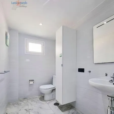 アパート Casa Louie Marie - Sea View Aircon Iptv Wifi Vv In Portonovo Complex