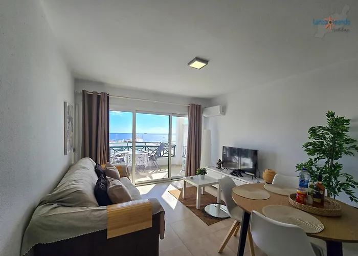 Casa Louie Marie - Sea View Aircon Iptv Wifi Vv In Portonovo Complex Puerto del Carmen